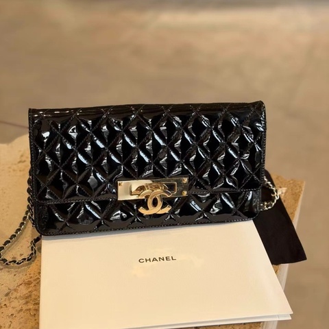 ✨Chanel 黑色漆皮雙C 法棍鏈條包 98新🖤