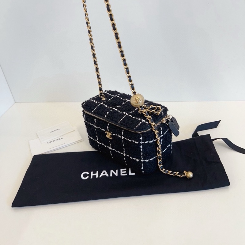 ✨Chanel 黑金 金球毛呢化妝盒 新款芯片款 閒置新帶膜 可送禮🎁-6