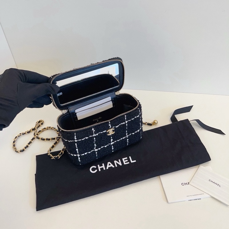 ✨Chanel 黑金 金球毛呢化妝盒 新款芯片款 閒置新帶膜 可送禮🎁-10
