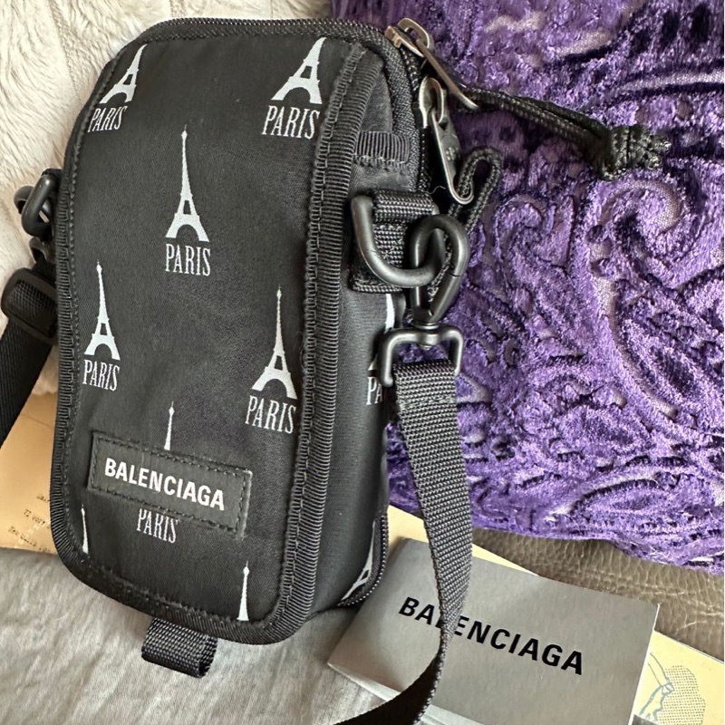 巴黎世家 斜挎包 側背包 黑色尼龍 埃菲爾鐵塔  肩背包 斜挎包 相機包 Balenciaga black nylon Eiffel tower explorer crossbody bag 男裝 女裝 黑色-19