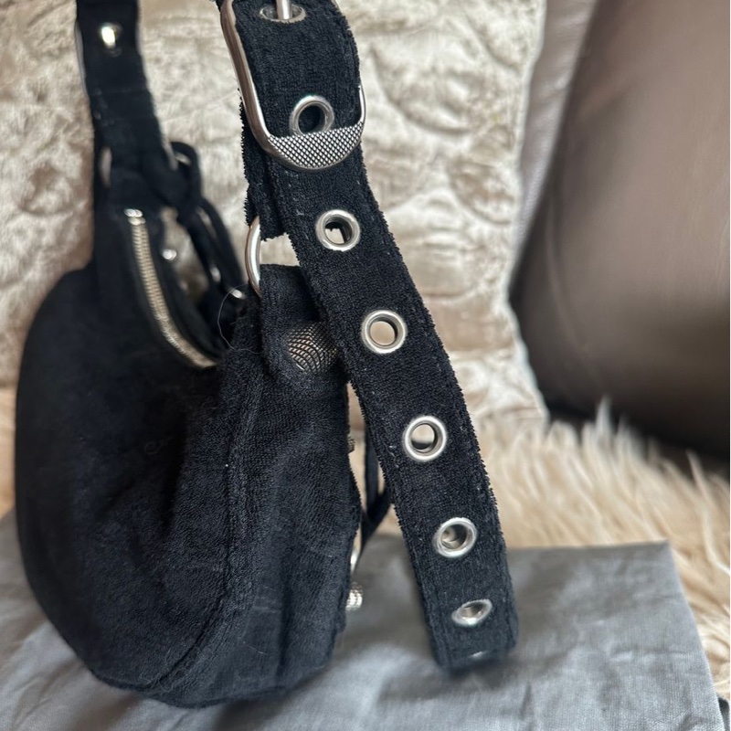 巴黎世家 斜挎包 側背包 黑色 毛巾質地 肩背包 斜挎包 相機包 機車包 黑色毛巾質地Balenciaga le cagole black bag-14