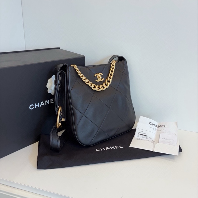 ✨Chanel 21K 黑色嬉皮Hobo 閒置新 芯片款小號🖤-5