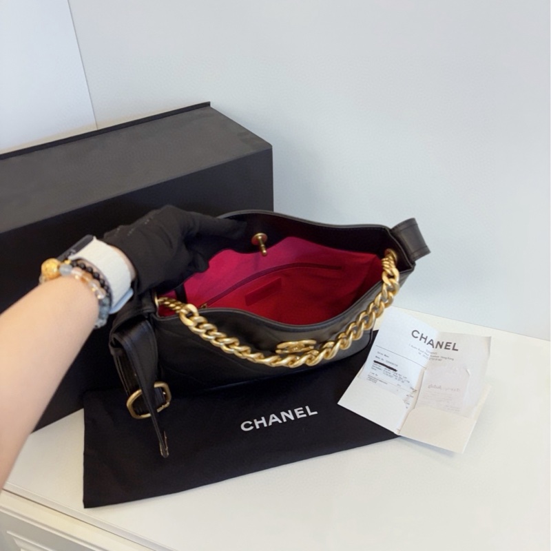 ✨Chanel 21K 黑色嬉皮Hobo 閒置新 芯片款小號🖤-11