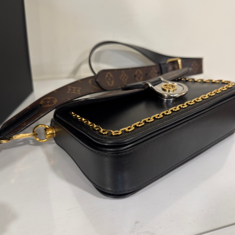 #閒置全配🈶購證 #秀款 LV NEO SAINT CLOUD老花郵差包 芯片款-10