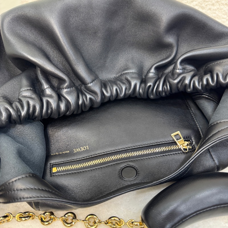 羅伊威垃圾袋LOEWE黑金納帕小羊皮Squeeze甜甜圈鏈條HOBO BAG中A914Q37X01-19