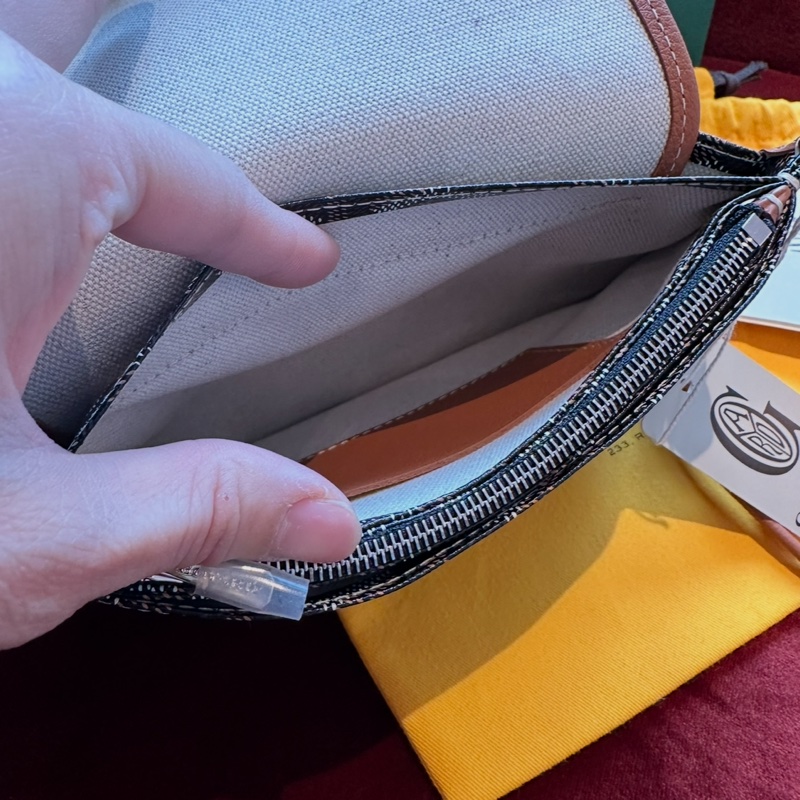 Goyard 戈雅 三層信封包 斜挎包 側背包 手提包 肩背包 黑色棕色 經典顏色 全新連法國專櫃收據副本 goyard Plumet bag black and brown-13