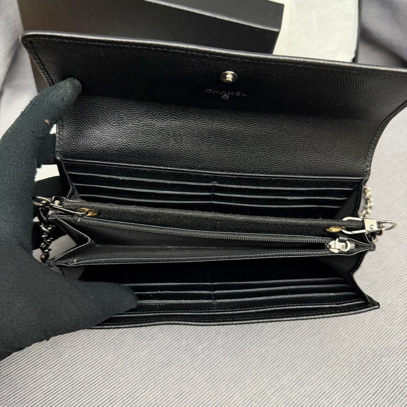 Chanel 黑銀長銀包/WOC-36