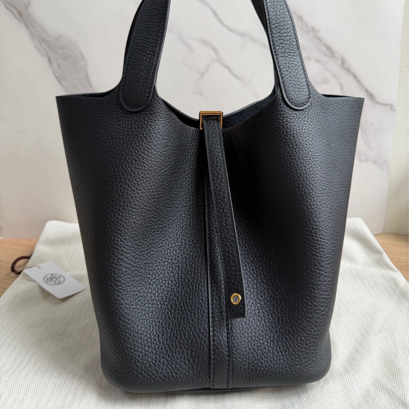 （全新品）愛馬仕 Picotin 22 黑金-0