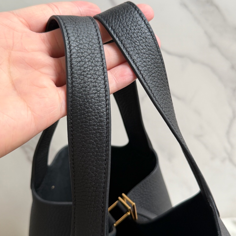 （全新品）愛馬仕 Picotin 22 黑金-6