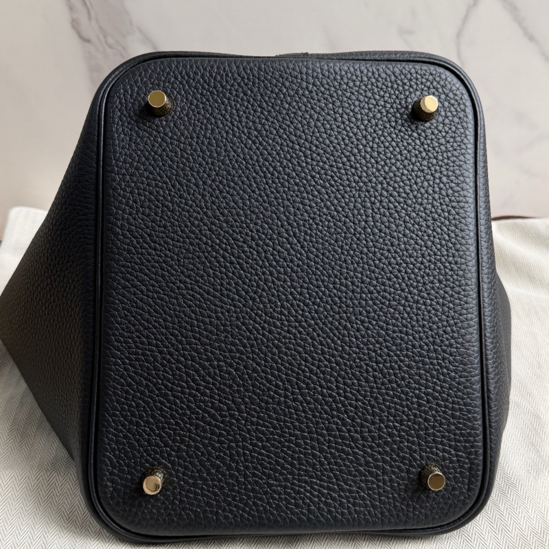 （全新品）愛馬仕 Picotin 22 黑金-7