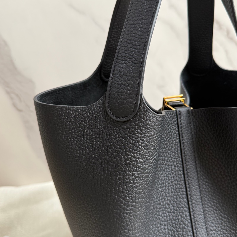 （全新品）愛馬仕 Picotin 22 黑金-15