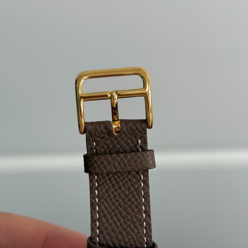 【顯眼logo💖可以帶一輩子✨全網最低價】愛馬仕 Hermes H女士石英表 後鑲鑽升級貝母盤-8