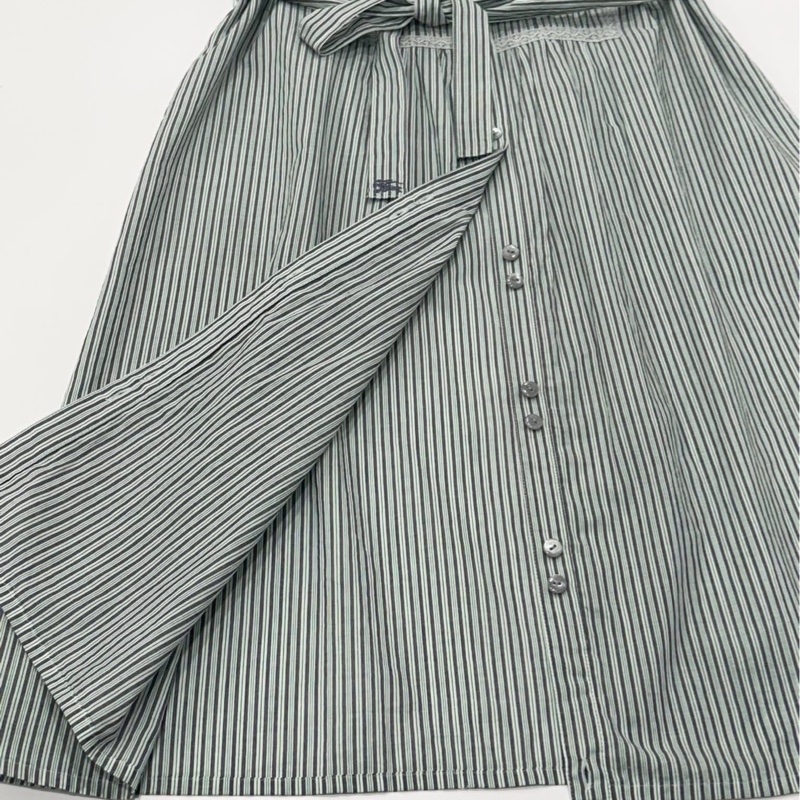 BURBERRY 蕾絲滾邊直條紋腰帶戰馬洋裝-6