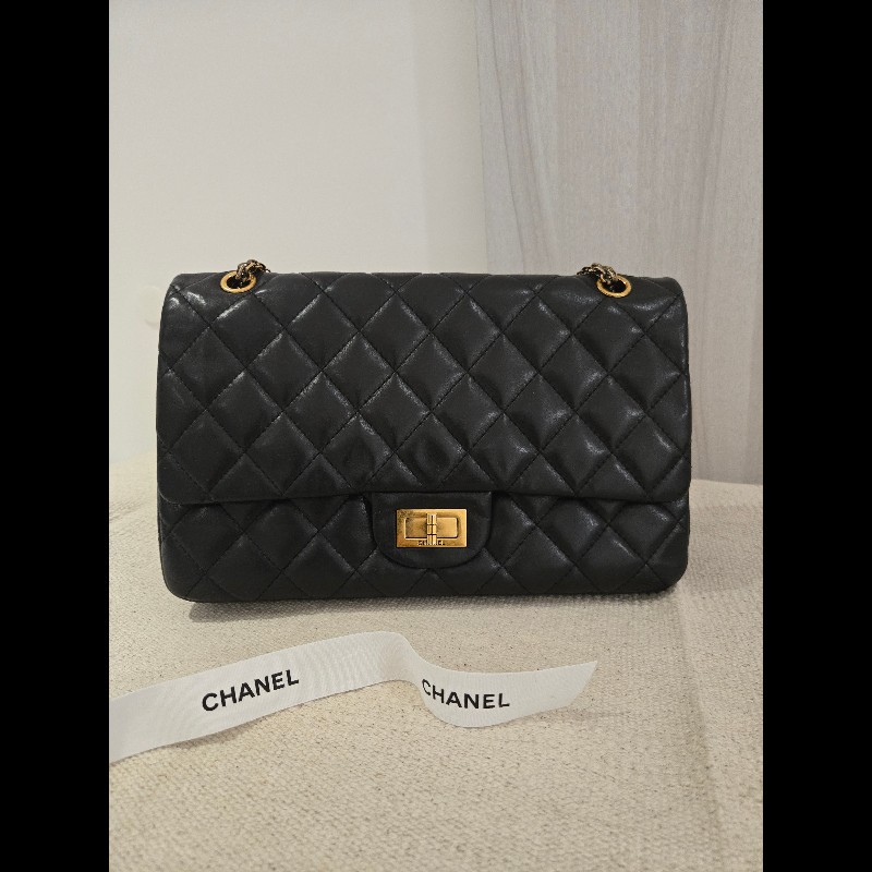 香奈兒 Chanel 2.55 Reissue 黃金尺寸 黑金方扣羊皮鍊條包 肩背包 斜背包-7