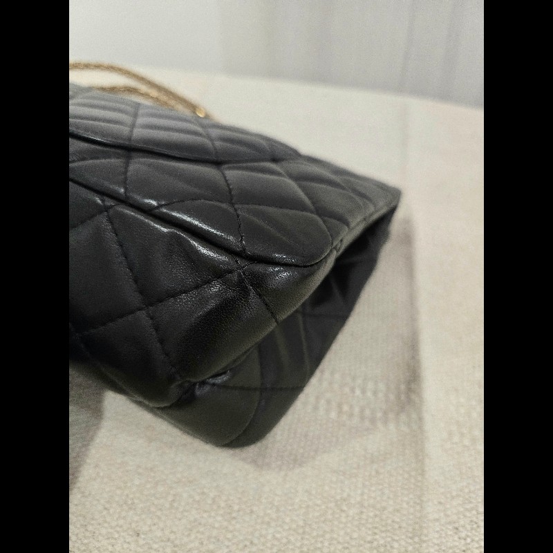 香奈兒 Chanel 2.55 Reissue 黃金尺寸 黑金方扣羊皮鍊條包 肩背包 斜背包-15