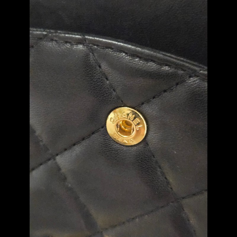 香奈兒 Chanel 2.55 Reissue 黃金尺寸 黑金方扣羊皮鍊條包 肩背包 斜背包-41