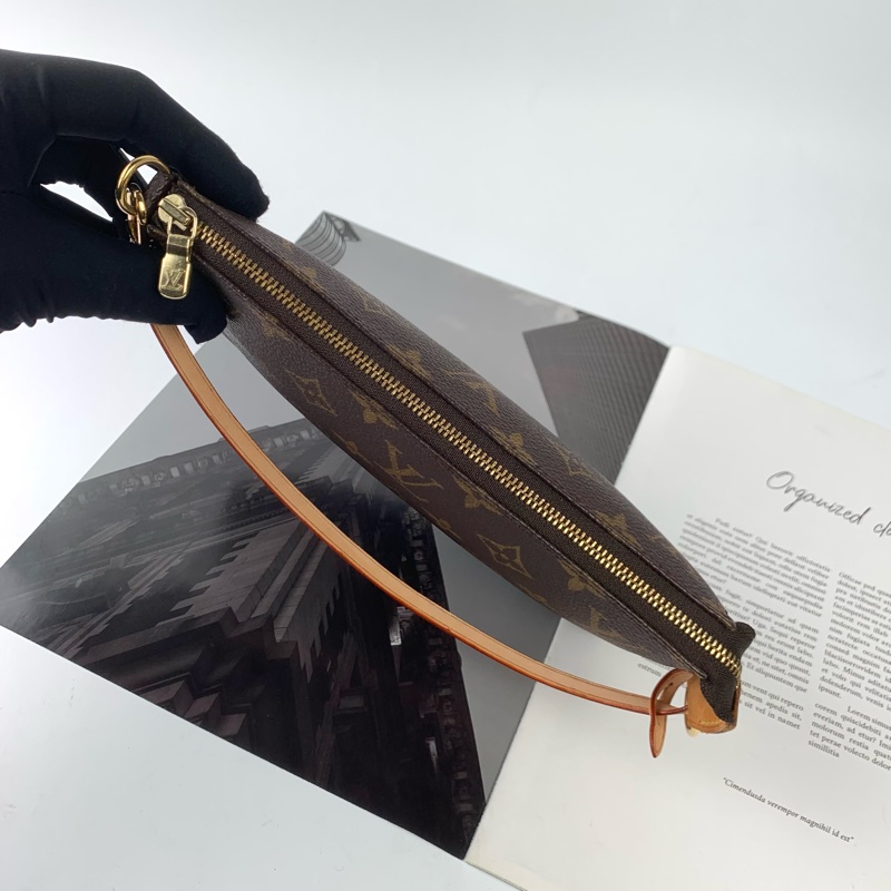LV大麻將包 有皮革短背帶/金屬長鏈條-8