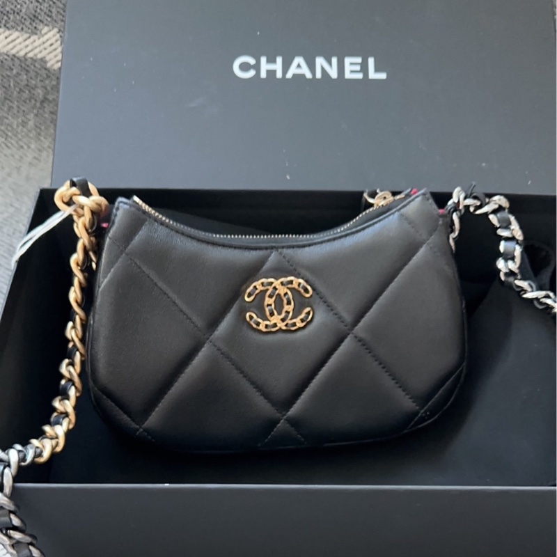 【全新品】Chanel hobo 19bag斜挎包 24c 豌豆包 隨身包-3
