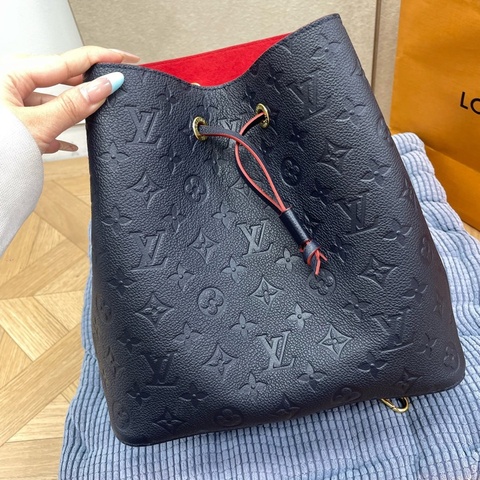 99新 LV路易威登 皮款老花壓紋 深海藍拼紅 芯片款 附件：單品