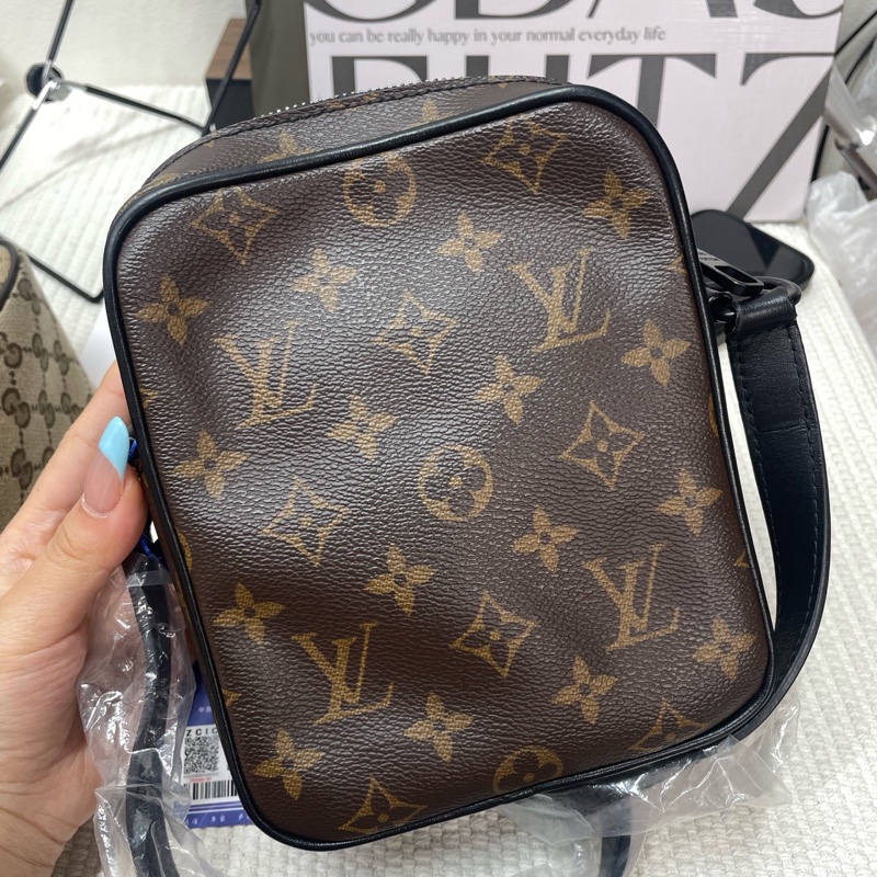 LV路易威登 Christopher老花相機包單肩斜挎包 附件:無-1