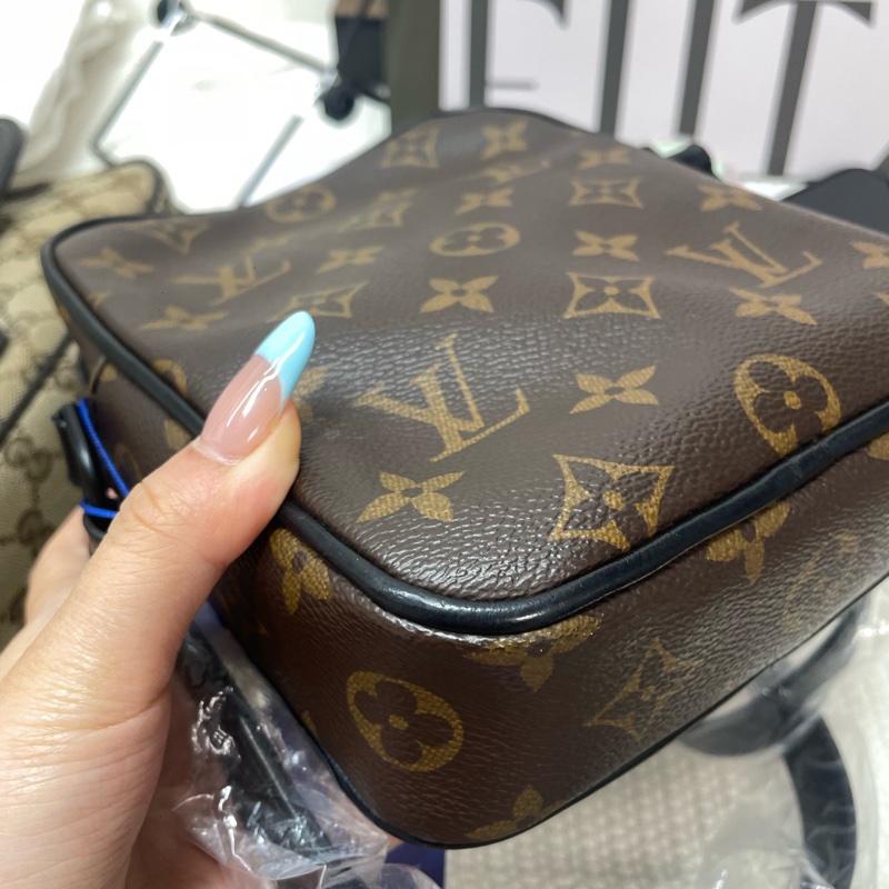 LV路易威登 Christopher老花相機包單肩斜挎包 附件:無-4