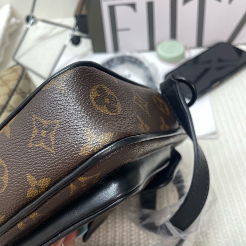 LV路易威登 Christopher老花相機包單肩斜挎包 附件:無-7