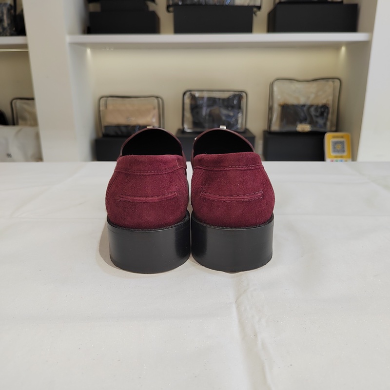 99新Hermes愛馬仕暗紅色樂福鞋 39碼 ,麂皮材質-1