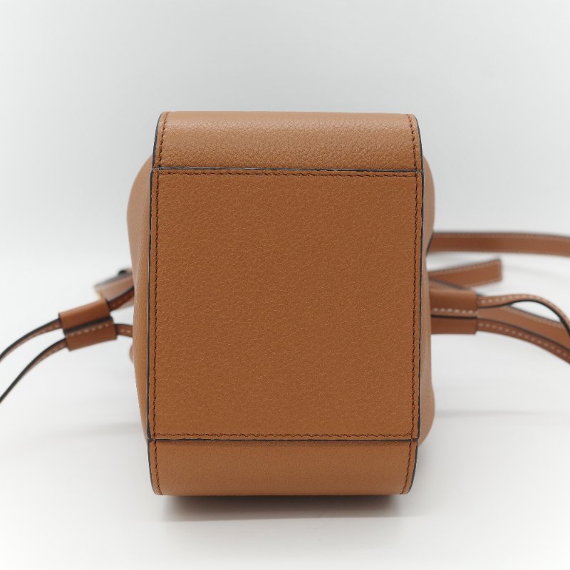 Loewe 羅威 Hammock 棕色 經典小牛皮迷你吊床包 肩背包-9