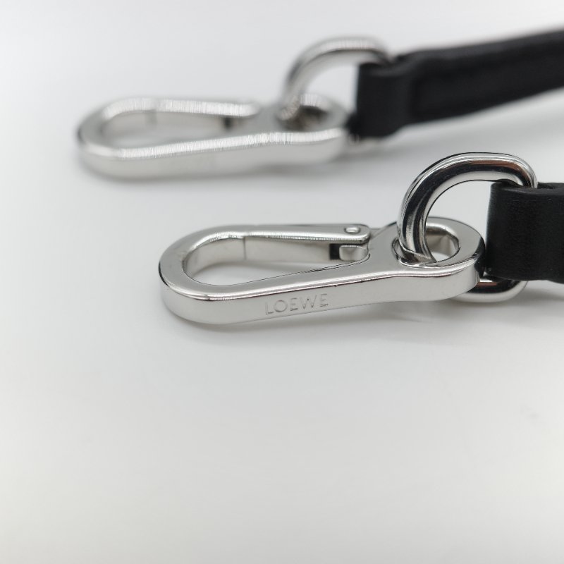 Loewe 羅威 Puzzle 黑色經典 小牛皮 迷你型 幾何 肩背包 斜挎包 拼圖包-15