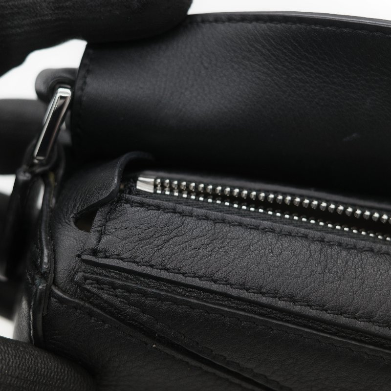 Loewe 羅威 Puzzle 黑色經典 小牛皮 迷你型 幾何 肩背包 斜挎包 拼圖包-20