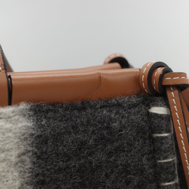 Loewe 羅威 Cushion 多色條紋毛氈 棕色牛皮 拼接大型托特包 手提包-14