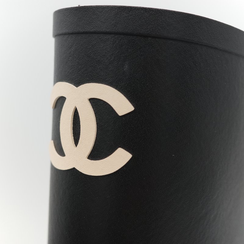 （配件齊全）Chanel 香奈兒 黑色橡膠 白色雙 C Logo 雨鞋 EU42-7