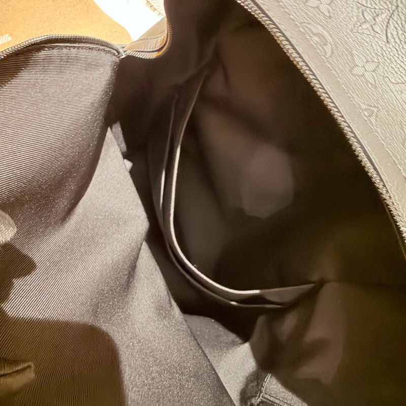 LV Discovery 後背包/ Monogram Shadow-10