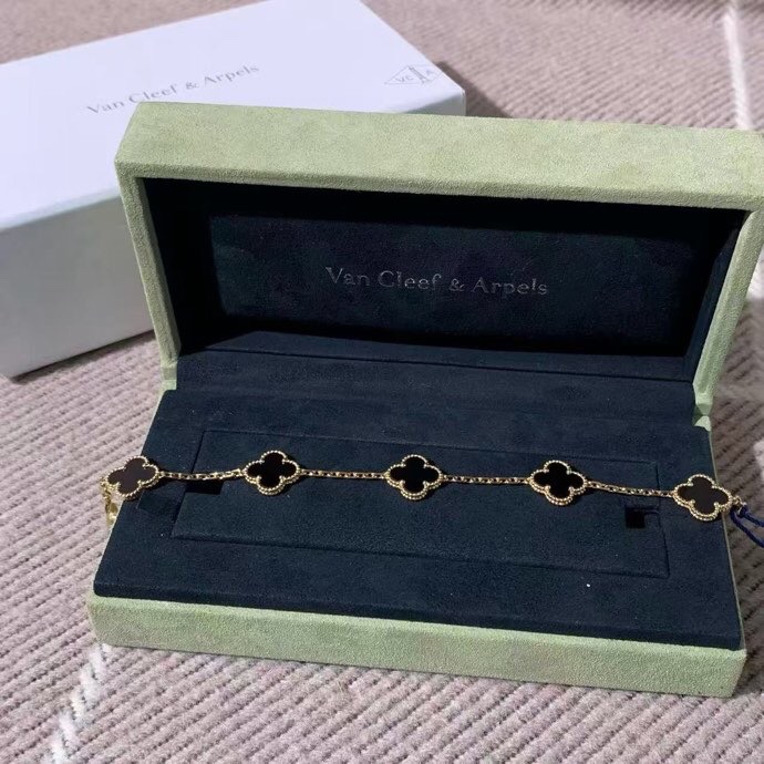 梵克雅寶Van Cleef & Arpels黑五花手鍊,黑瑪瑙+18K金,經典五花設計,男女都能戴,2023年購入-0