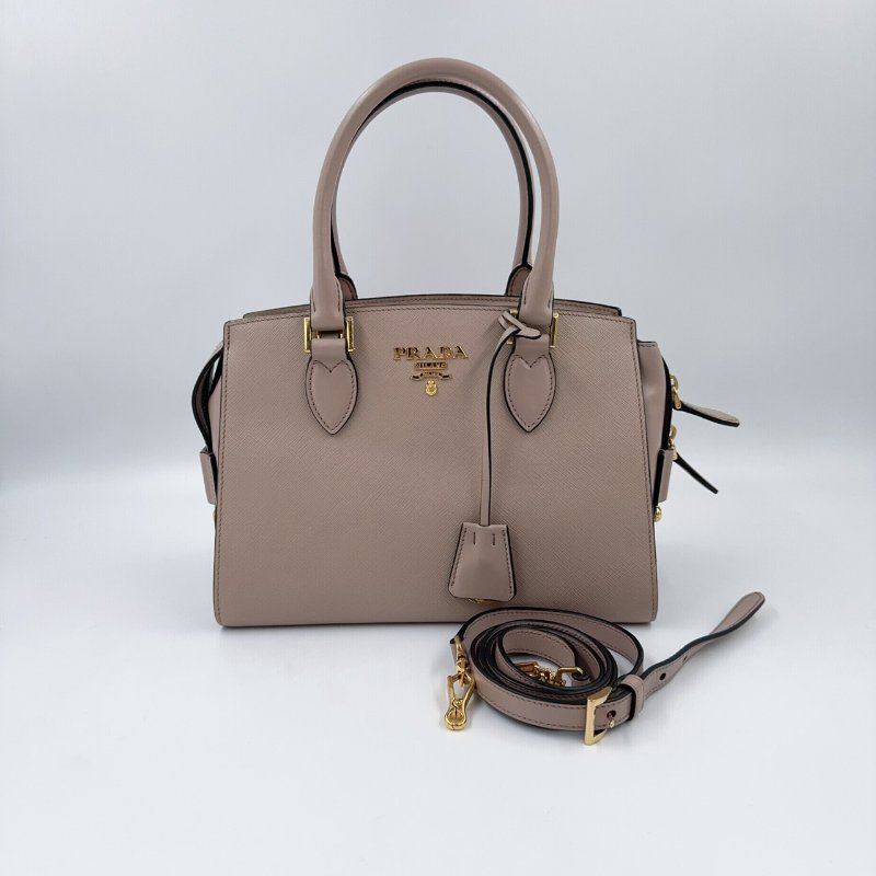PRADA粉膚防刮牛皮金釦手提側背殺手包1BA164-0