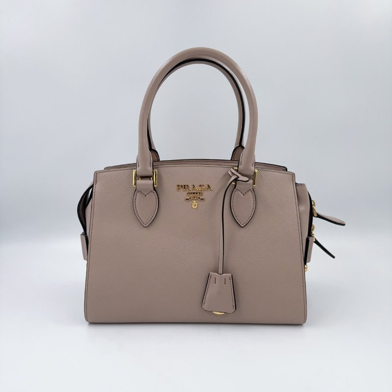 PRADA粉膚防刮牛皮金釦手提側背殺手包1BA164-1