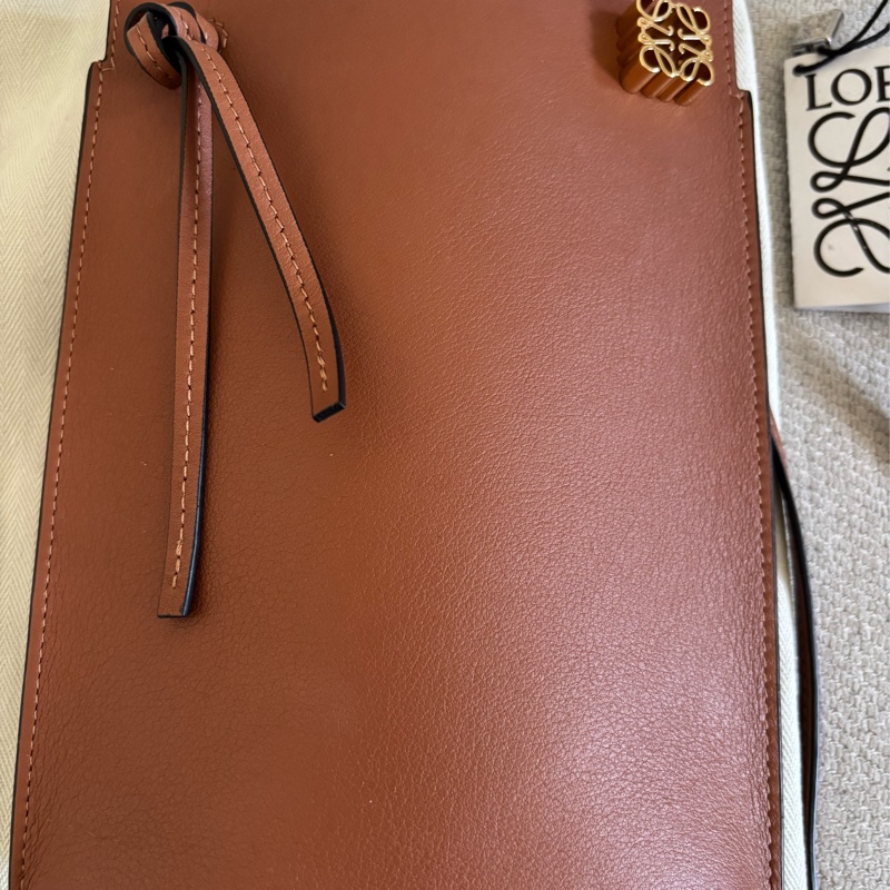 🤎LOEWE手機包-2