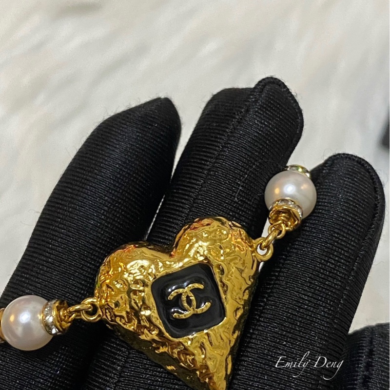 Chanel 熔岩愛心項鏈-3