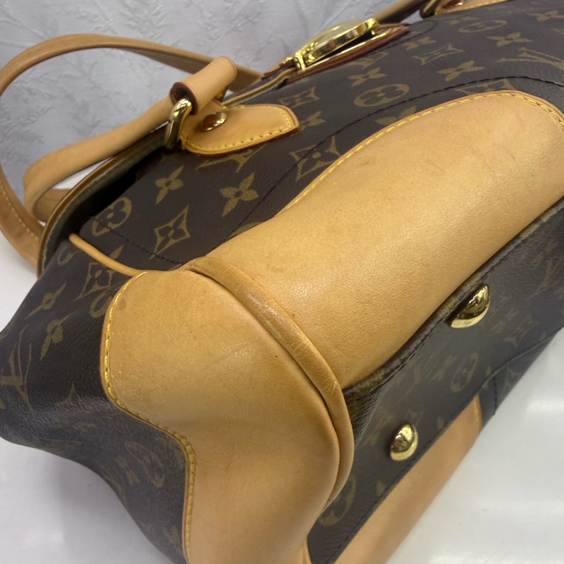 Louis Vuitton Beverly Bag-19