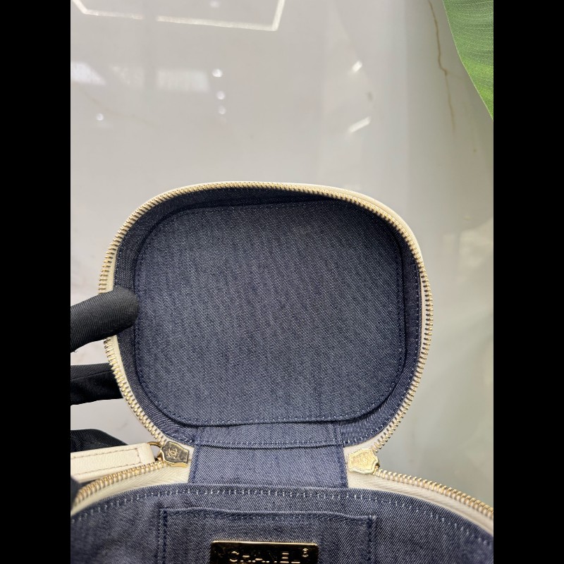 CHANEL限量毛呢水桶包 化妝包-7