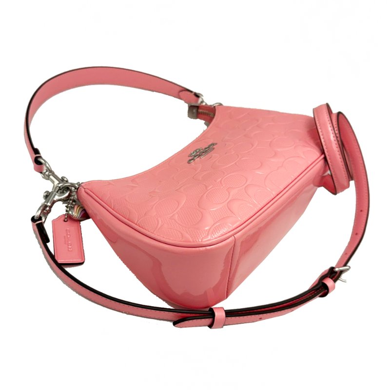 [全新]COACH 2026新款TERI漆皮肩斜背兩用彎月包(漆皮粉)-3