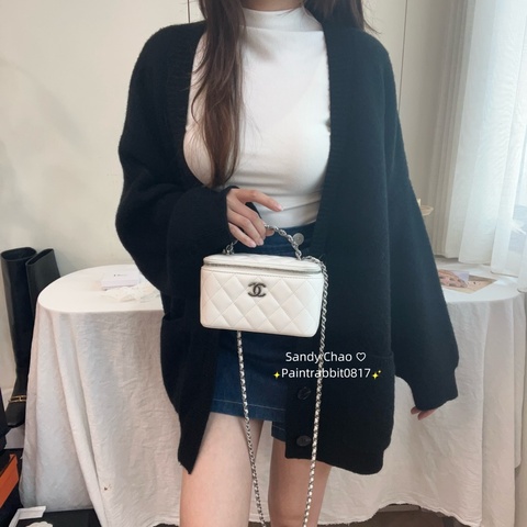 ෆ Chanel 23C帶鑽手提化妝盒包✨ 長盒子