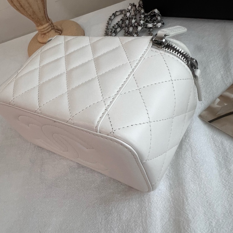 ෆ Chanel 23C帶鑽手提化妝盒包✨ 長盒子-14