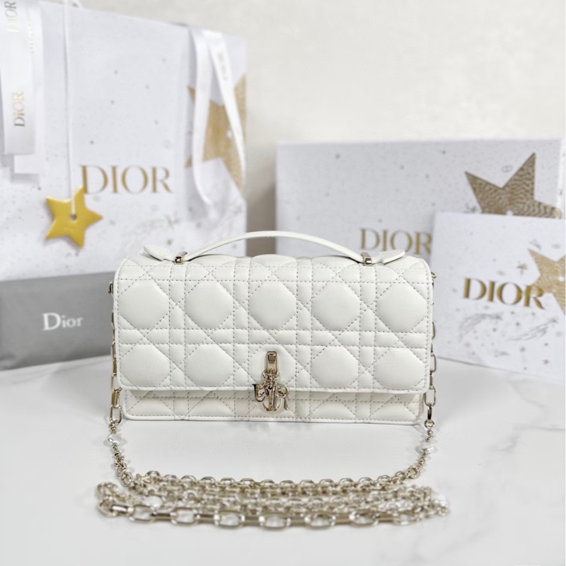 閒置全配🈶購證 #白雪公主 Miss Dior奶白色Woc鏈帶斜挎包-9