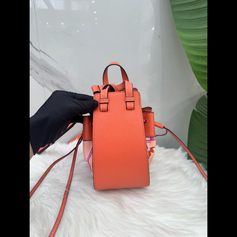 LOEWE羅意威焦糖色花卉mini吊床包單肩斜挎包-3