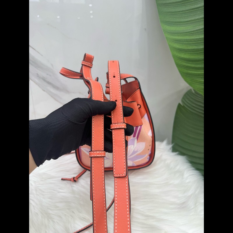 LOEWE羅意威焦糖色花卉mini吊床包單肩斜挎包-7