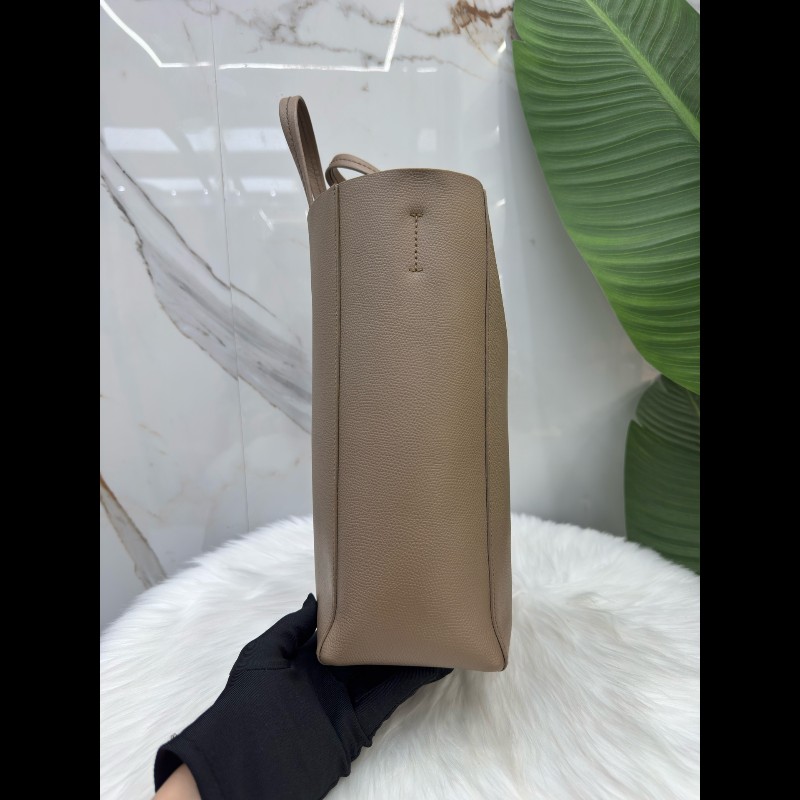 Celine賽琳荔枝紋小牛皮大象灰色水桶包托特購物袋-3