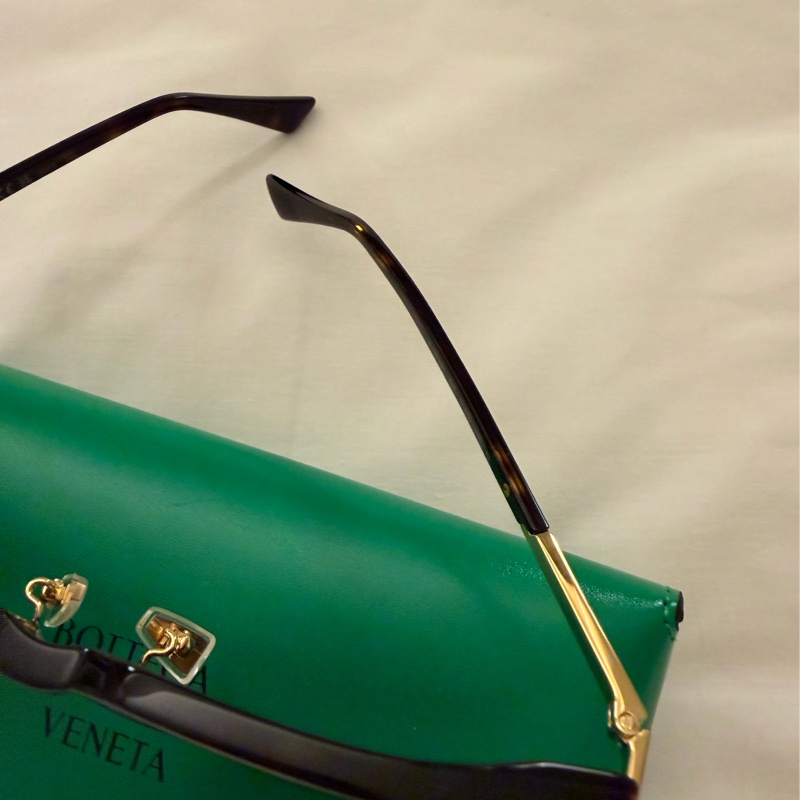 BV太陽眼鏡 男女皆合適唷! Bottegaveneta BV1374SK-3