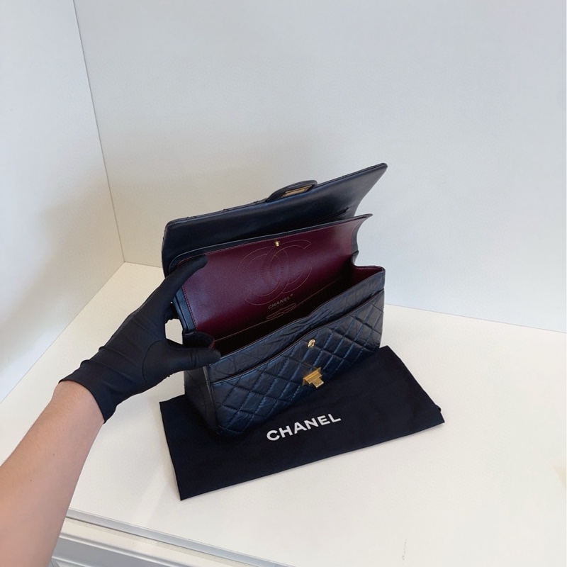 【新🆕】Chanel 黑金油蠟皮2.55 中號 單肩包-7