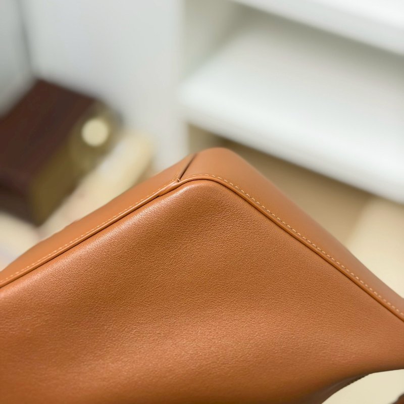 （稀有補貨✨超熱門！）🏷Loewe 羅意威．Mini Hammock Hobo-5